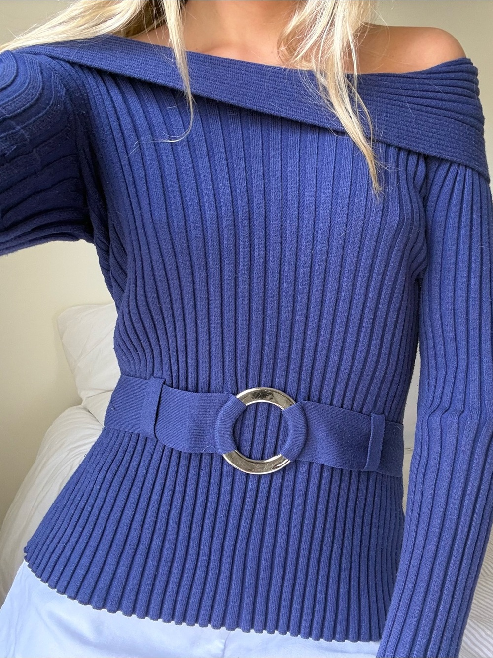 vintage Off-Shoulder Ribbed Sweater with Belt